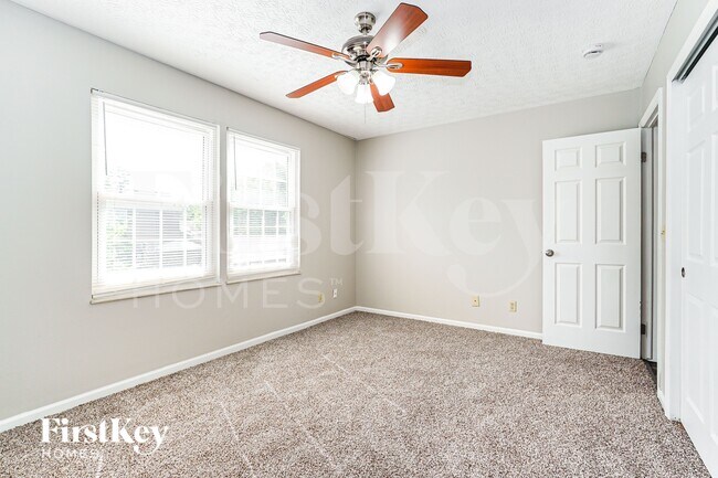 Building Photo - 1408 Ginseng Dr