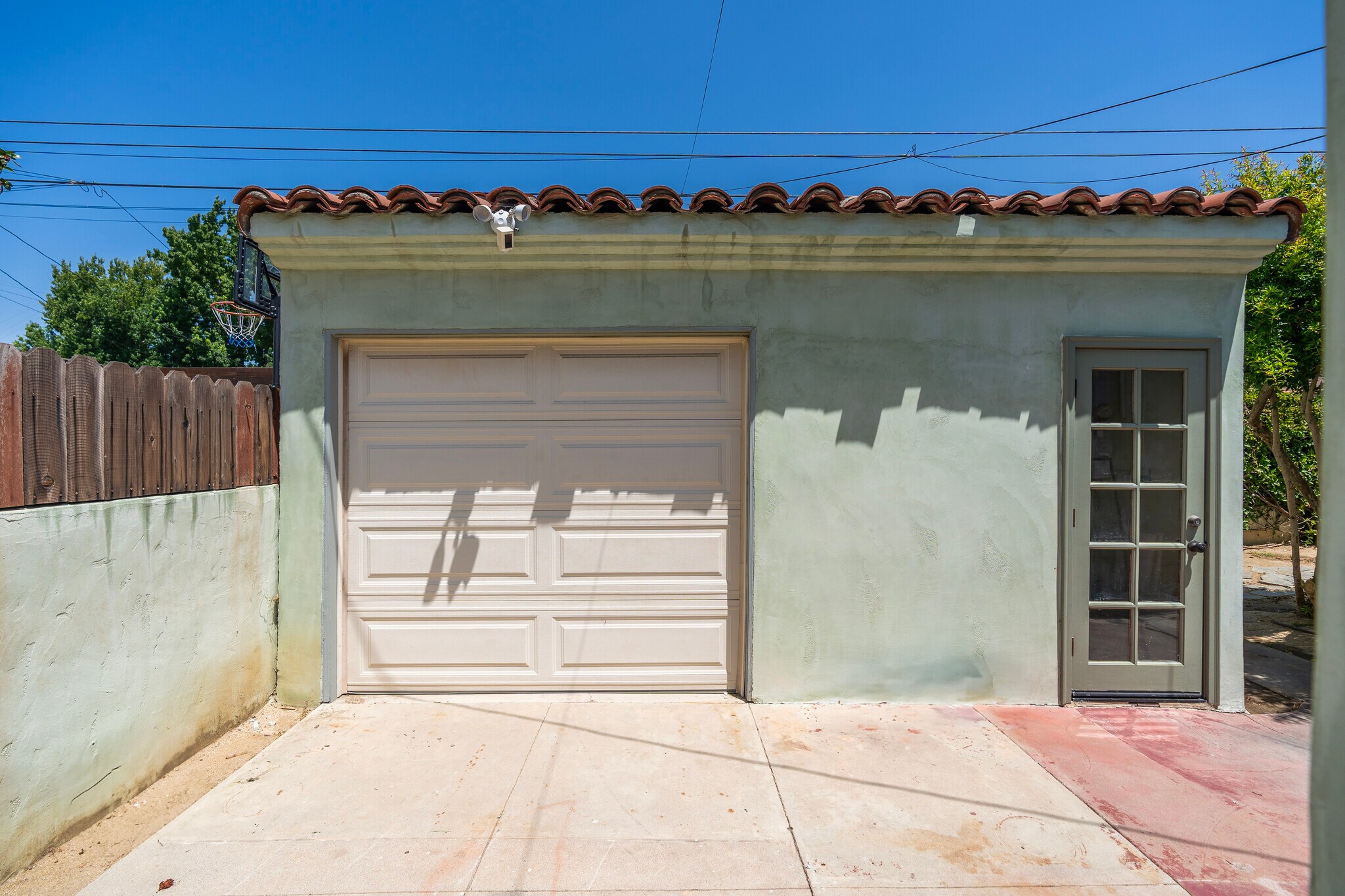 Building Photo - 3501 W 41st St