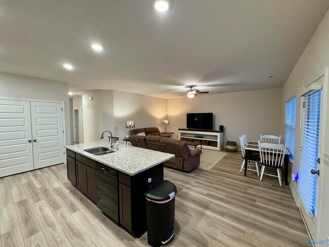 Building Photo - 18794 Cottontail Ln