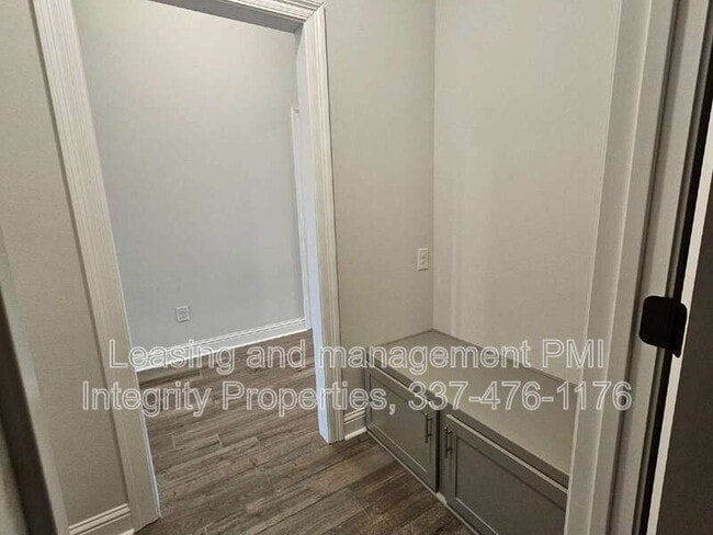 Building Photo - 26063 Purdy Ave