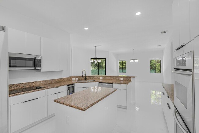 Building Photo - 7551 SW 187th St