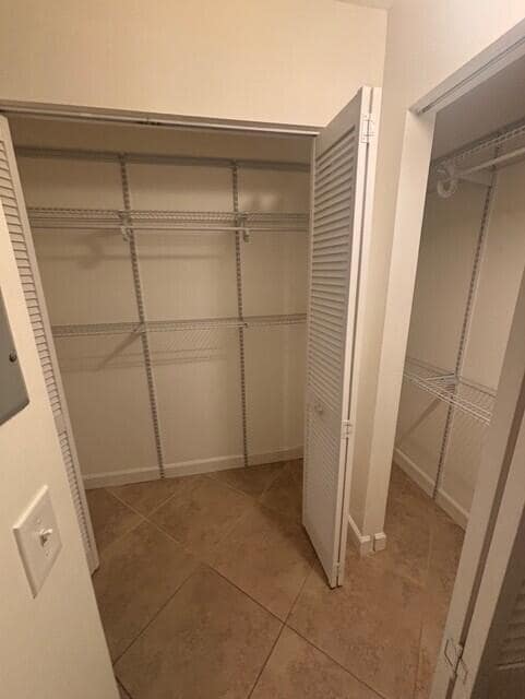 Building Photo - 203 Foxtail Dr