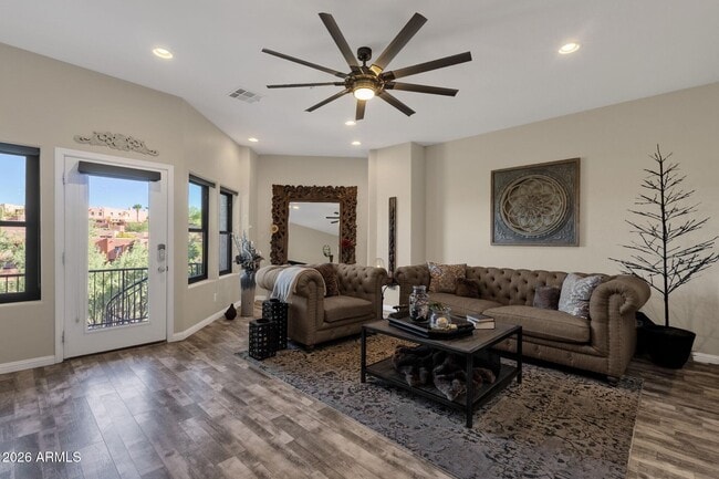 Building Photo - 16019 E Sunflower Dr