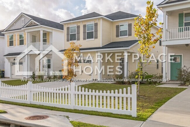 Building Photo - 24 Pomona Cir