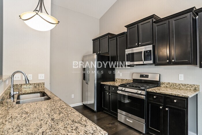 Building Photo - 8928 Avery Meadows Dr