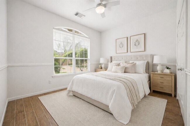 Building Photo - 8919 Summer Ash Ln