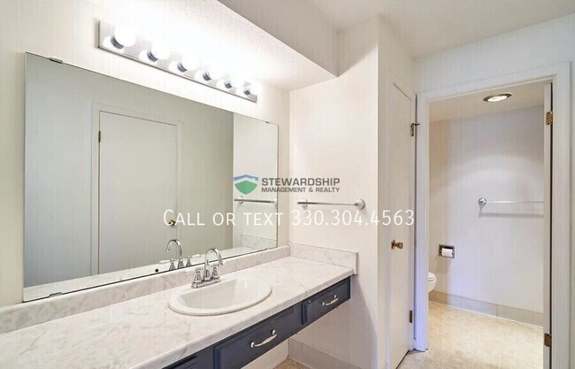 Building Photo - 77 Atterbury Blvd