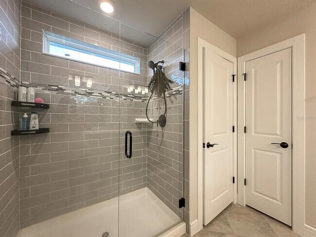 Building Photo - 4608 Gliding Wave St