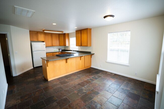 Building Photo - 2970 Janes Creek Dr