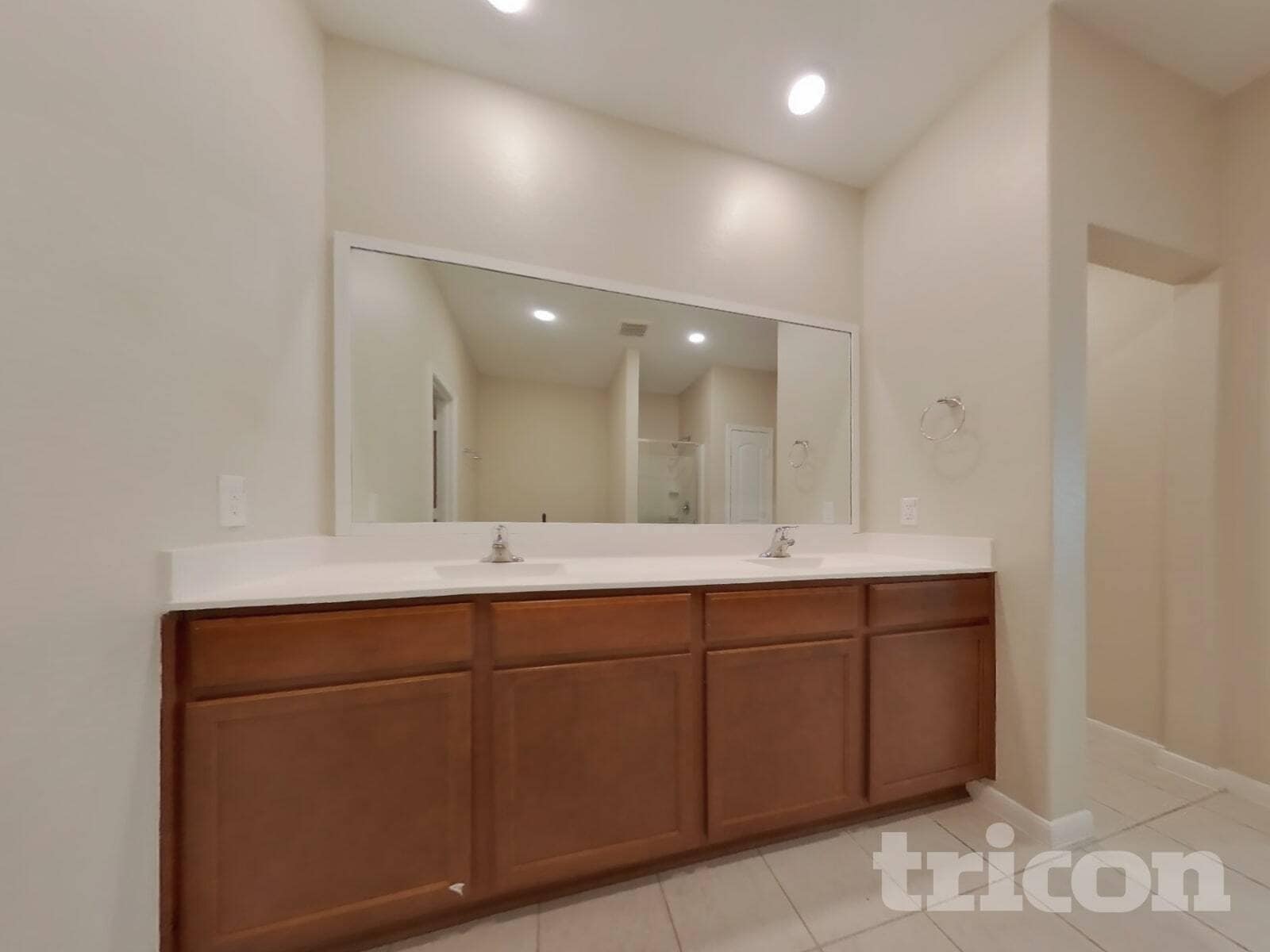 Building Photo - 401 Palomino Stand Dr