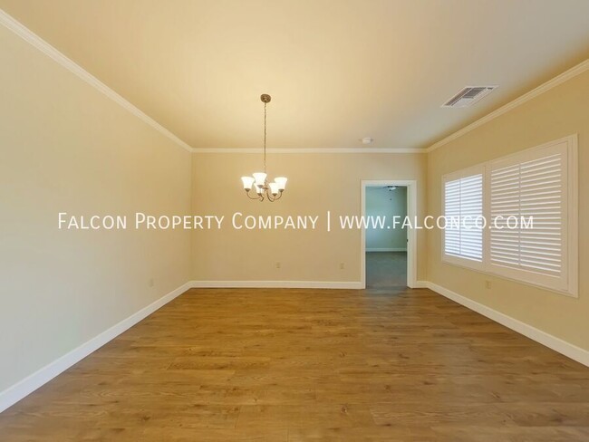 Building Photo - 3345 Emmett View Dr