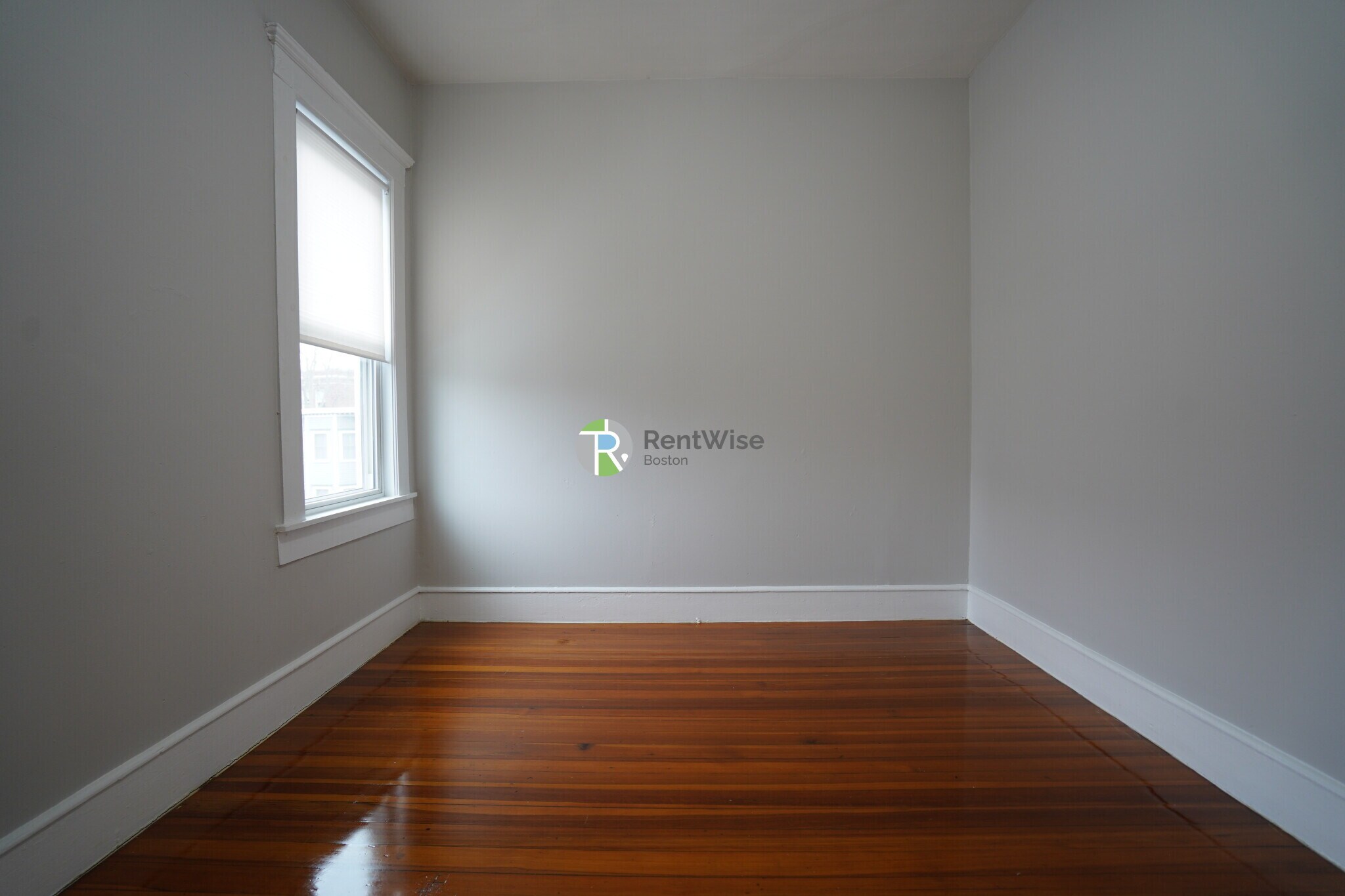 Building Photo - 19 Roseclair St