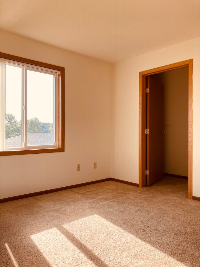 Building Photo - SummerField Thief River Falls Townhomes
