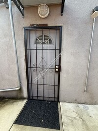 Building Photo - 943 53rd St