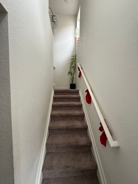 Building Photo - 18261 E 51st Ave