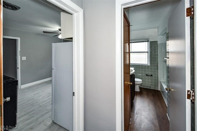 Building Photo - 2344 Westmoor Rd