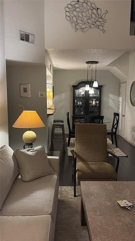 Building Photo - 10263 Gandy Blvd N