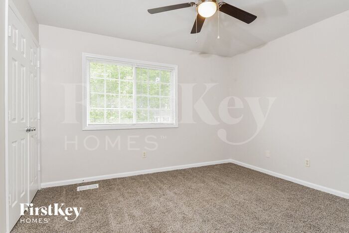 Building Photo - 4408 Deacon Ct