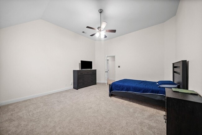 Building Photo - 1004 Black Oak Cir