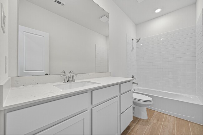 Building Photo - 27423 Sunterra Village Dr