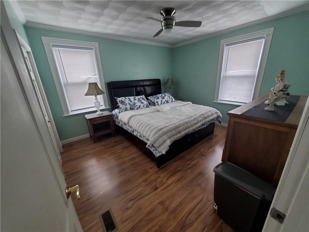 Building Photo - 75 Naples Ave