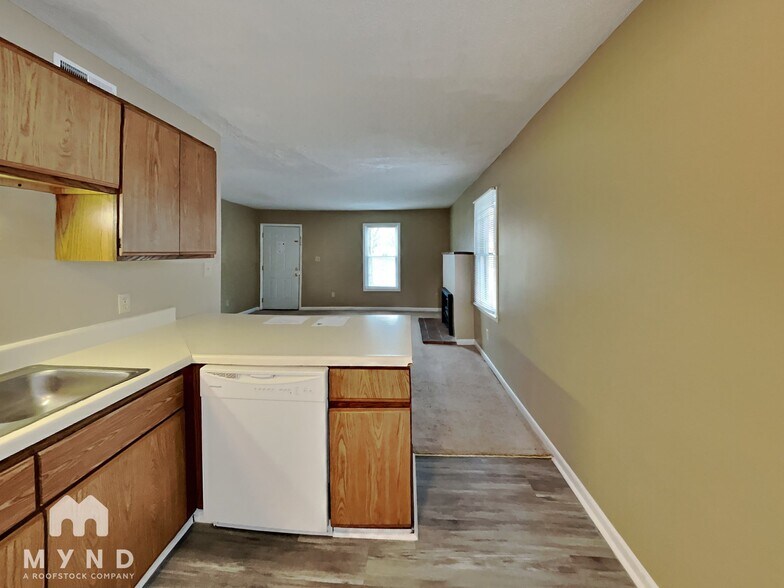 Building Photo - 109 Bashford Rd