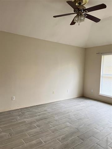 Building Photo - 1704 Vista Verde Cir