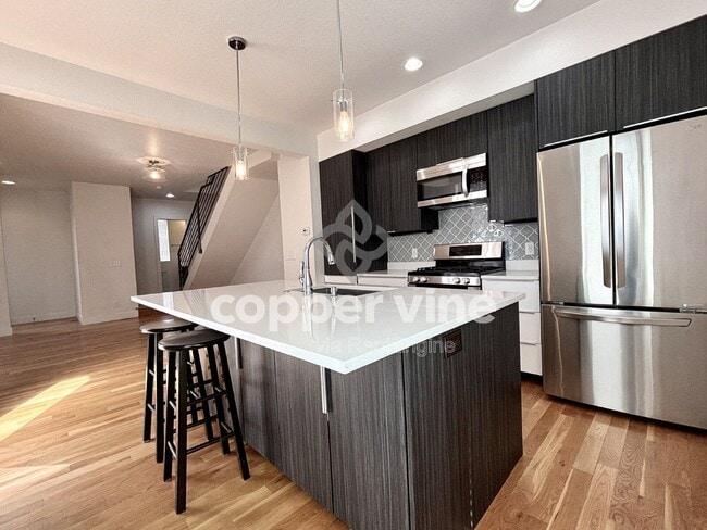 Building Photo - 4966 Lowell Blvd