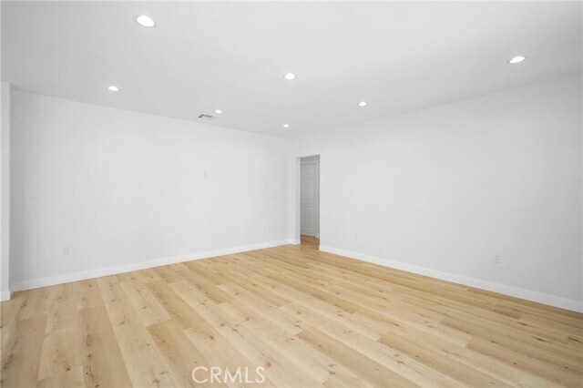 Building Photo - 1025 Linden Ave