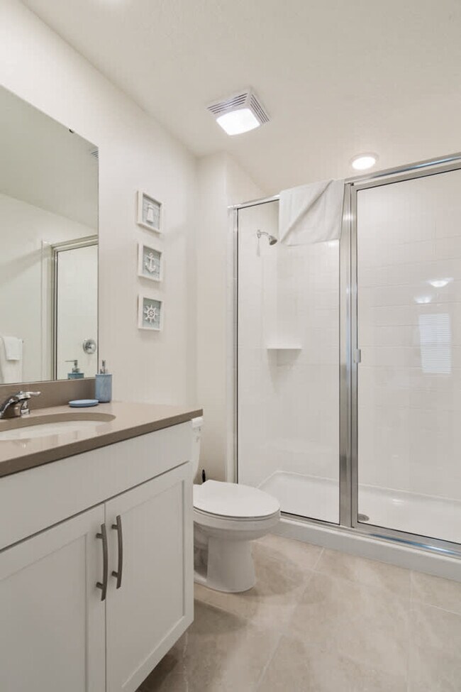 Building Photo - 1828 Tropical Palms Cir