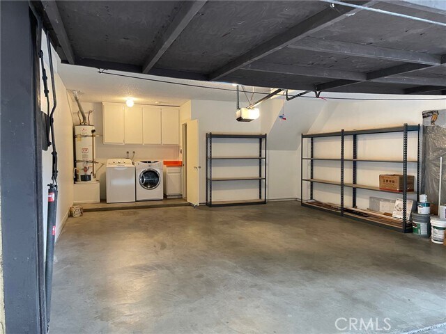 Building Photo - 828 N Garfield Ave