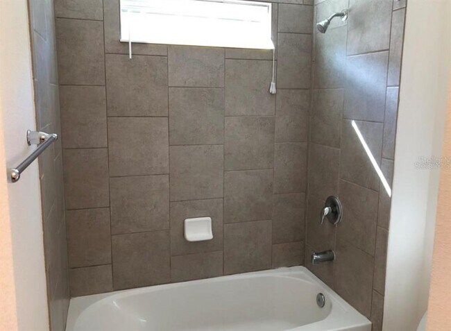 Building Photo - 14903 Fells Ln