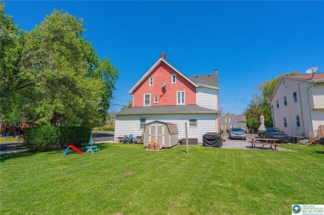 Building Photo - 34 E Washington Ave