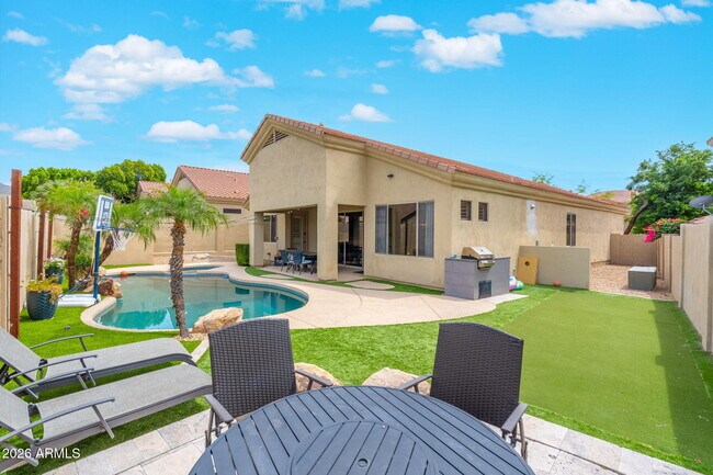 Building Photo - 10412 E Acoma Dr