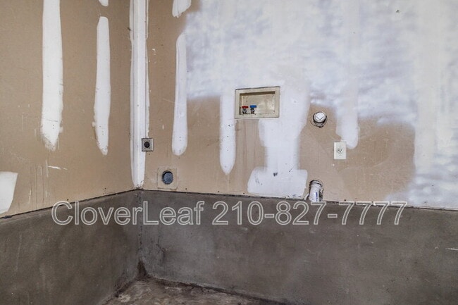 Building Photo - 8223 Maple Meadow Dr