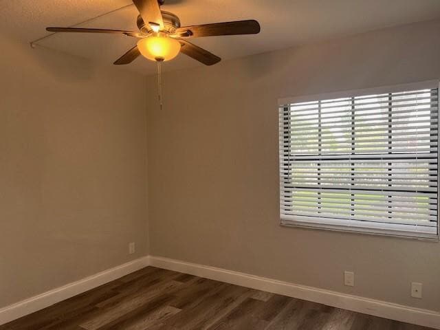 Building Photo - 2588 Riverside Dr
