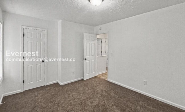 Building Photo - 2785 Brookhill Ct