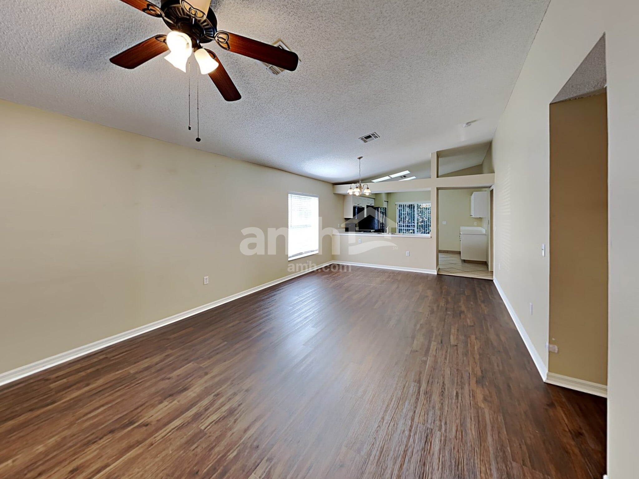 Building Photo - 7831 Chadwick Dr