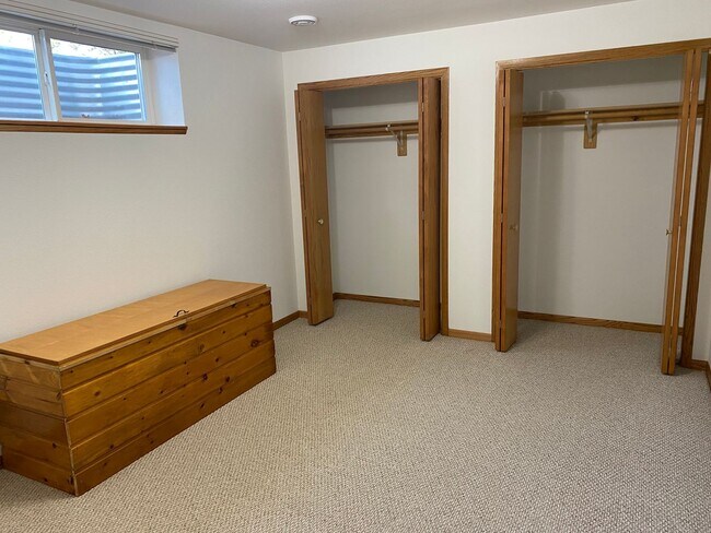 Building Photo - Beautiful 3 Bedroom Single Family Home in ...