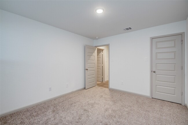 Building Photo - 3507 Telford Ln