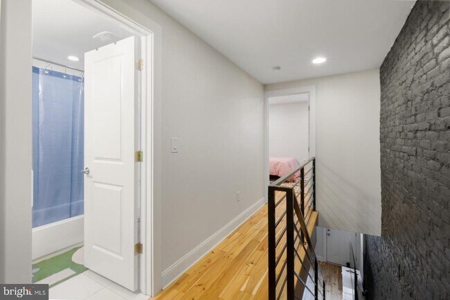 Building Photo - 2322 Wilder St