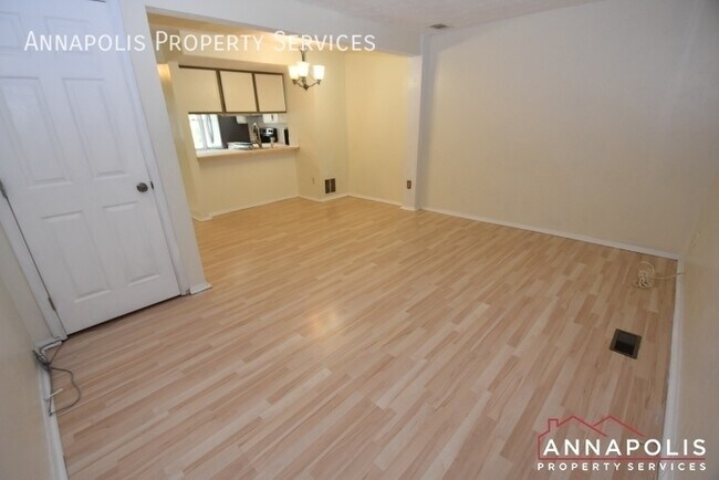Building Photo - 7660 Fairbanks Ct