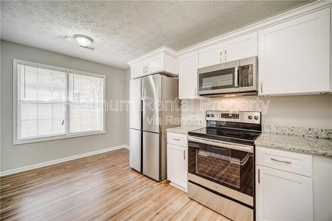 Building Photo - 5113 Hill Farm Dr NE