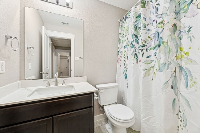 Building Photo - 128 Gidran Trail