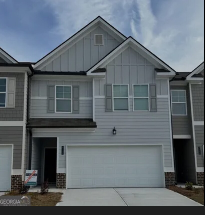 Building Photo - 6411 Rosetta Dr SW