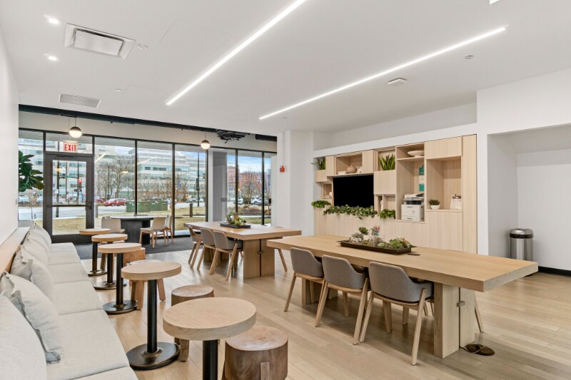 Building Photo - 1931 W Harrison St