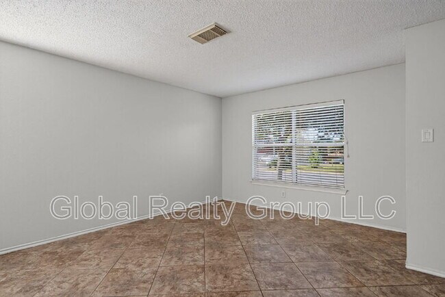 Building Photo - 7702 Fairton Pl