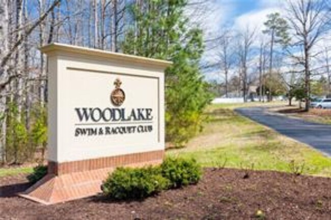Building Photo - Chesterfield/Midlothian-Woodlake Subdivision- 1st Floor Bedroom