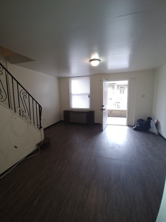 Building Photo - Olney Area-Great rental home