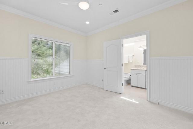 Building Photo - 3263 New York Dr